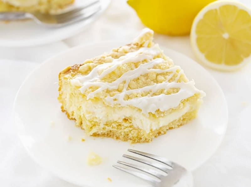 Ароматный кофейный пирог с нежным лимонным сливочным сыром